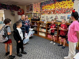 Firebird Ambassadors - New Student Tour
